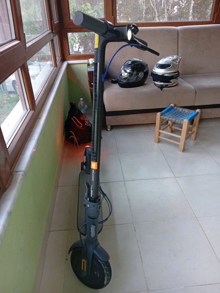 Xiaomi 3 Mi Electric Scooter - 3