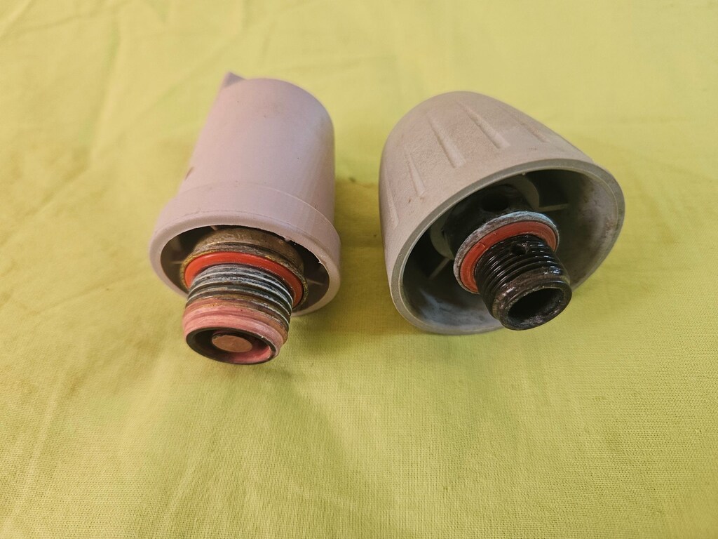 Delonghi Buhar Kazanlı Ütü Tapaları. - 2