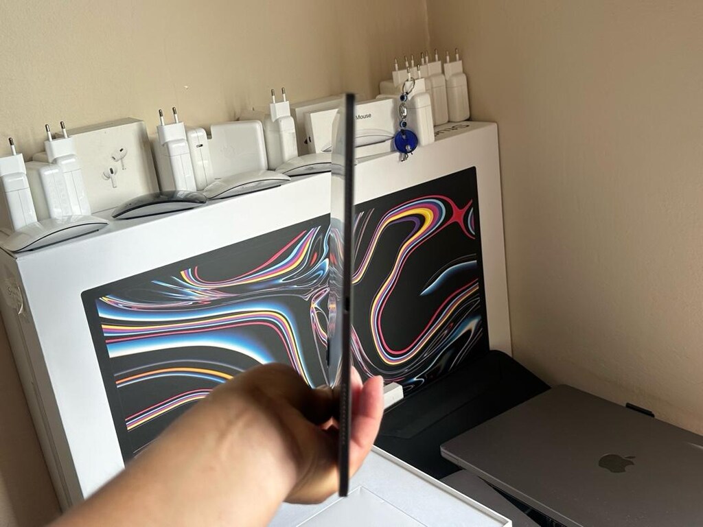 İpad pro M4 çipli 13” 256 gb hafıza - 8