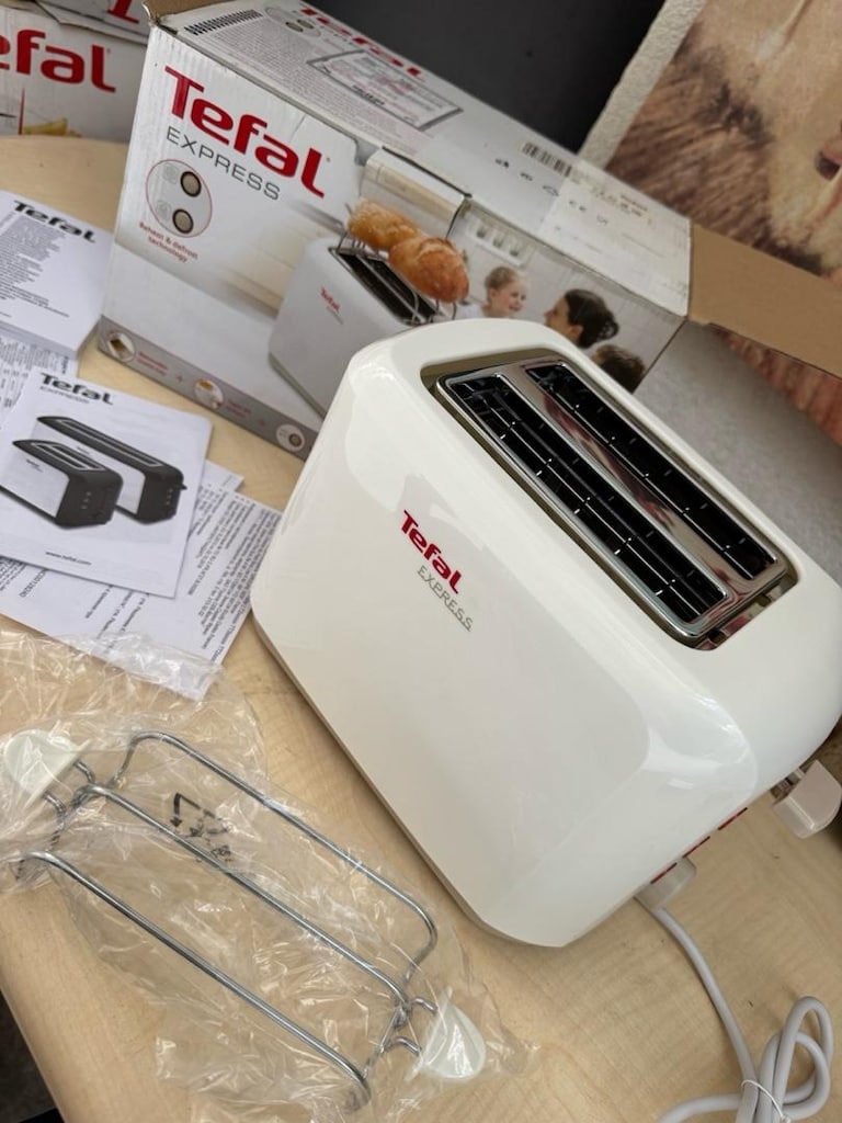 Tefal Express Ekmek Kızartma Makinesi - Sıfır / Kutulu / Eksiksiz