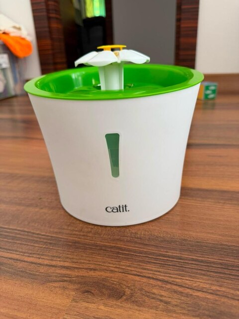 **Hagen Catit Otomatik Kedi Suluğu 3 L + 7 Adet Filtre Hediyeli