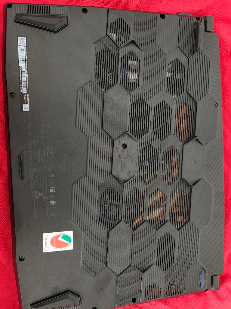 MSI Katana 15 HX B14W Gaming Laptop - 5