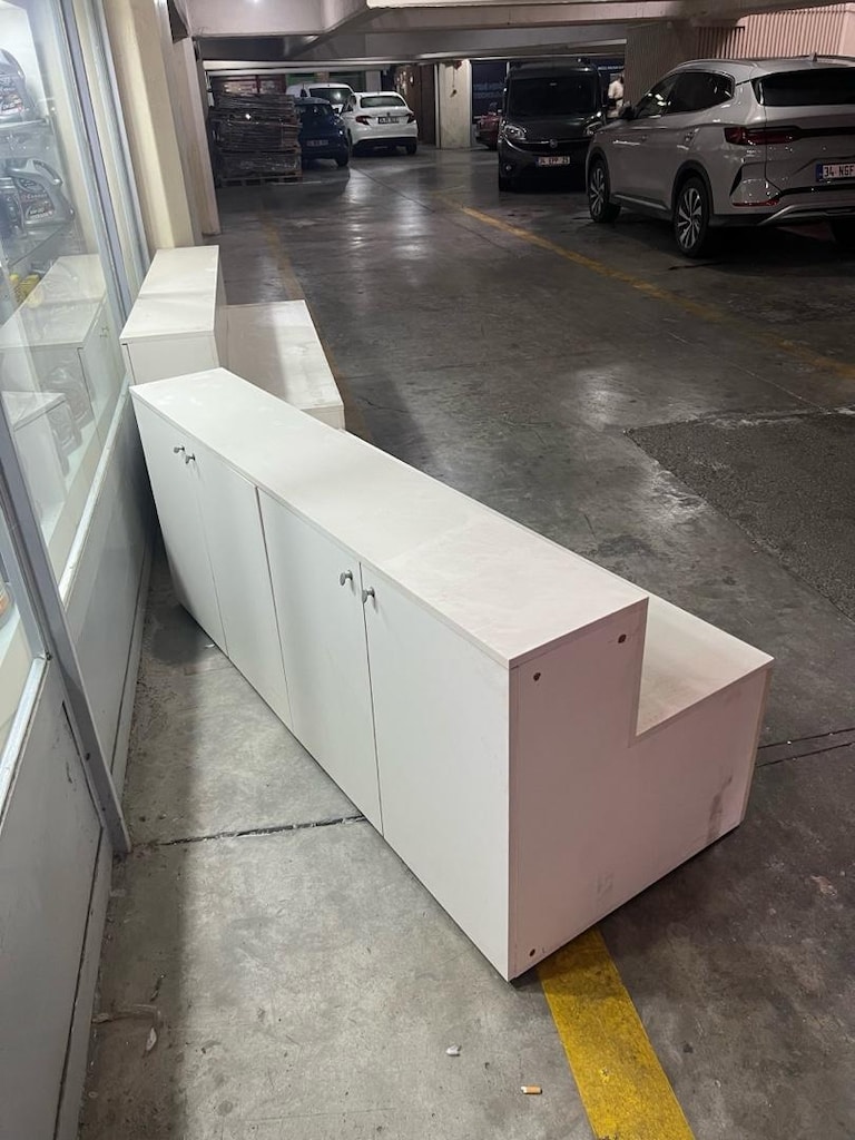 teşhir dolabı kapaklı teşhir standı 2 adet uygun fiyat - 2