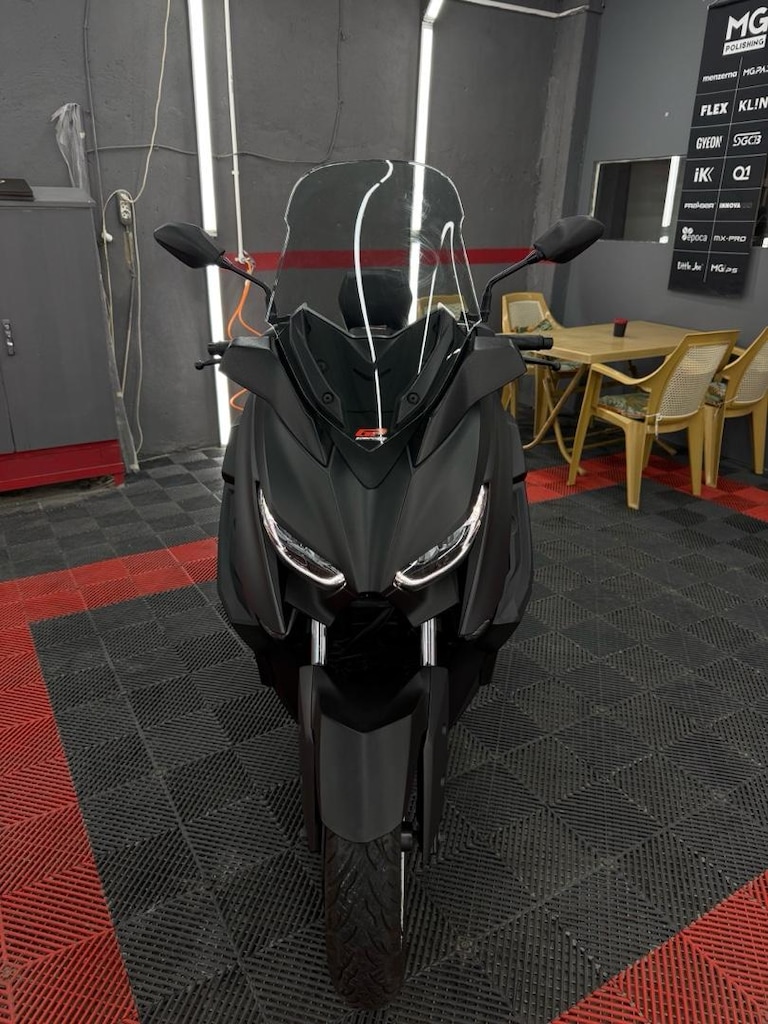YAMAHA X-Max 250 ABS - 2