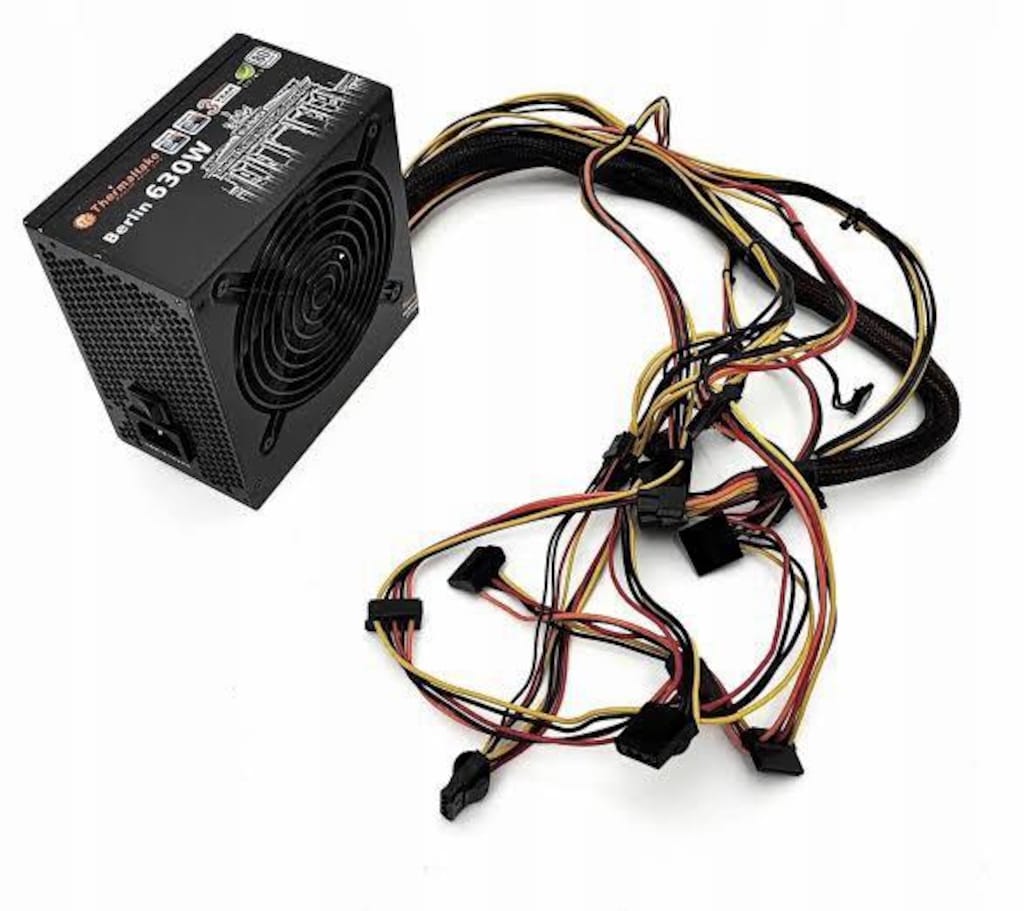Thermaltake Berlin 630W - 3