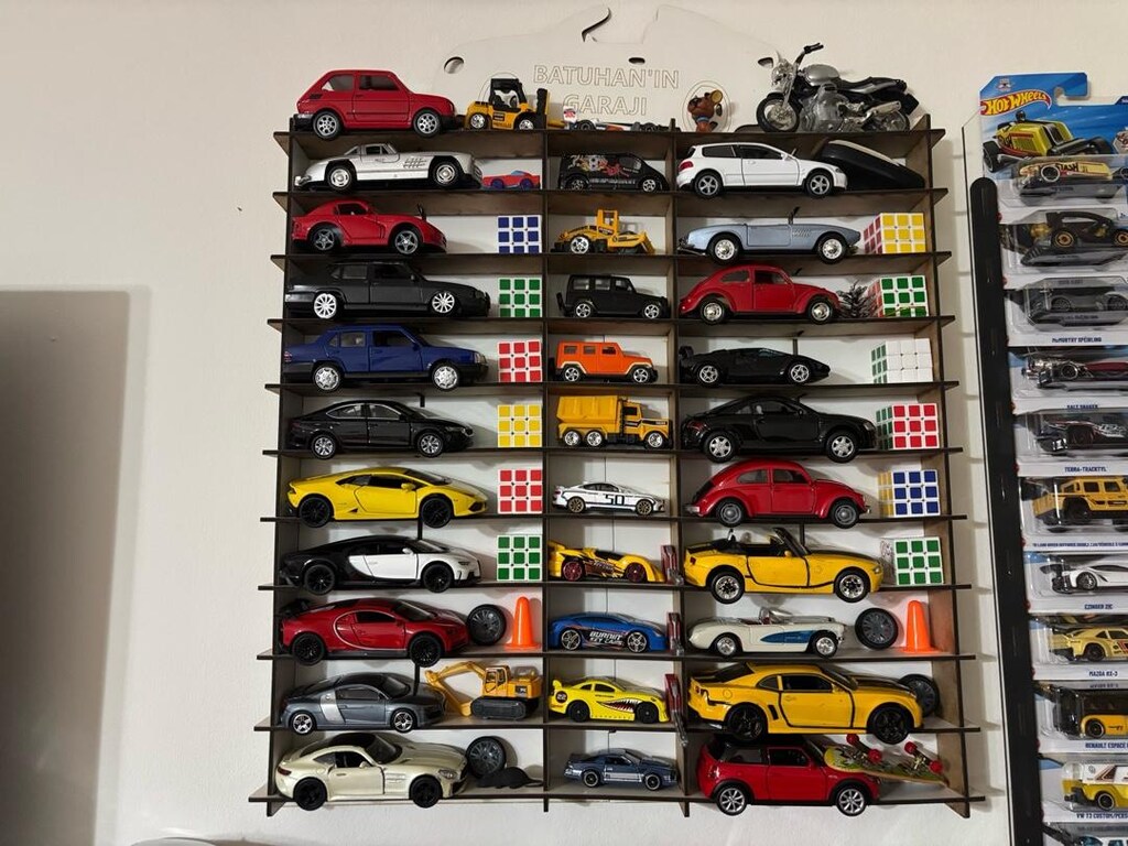Metal model koleksiyon arabalar ihtiyaçtan uygun veriyorum - 3
