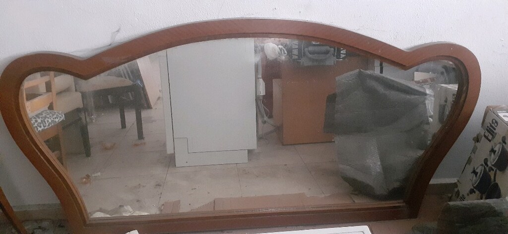 komodin ve aynasi beraber ölçüleri 60*2000cm - 3
