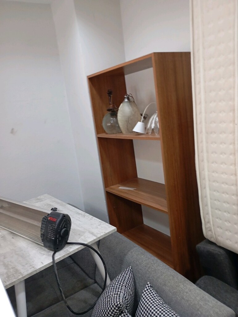 kitaplık vs boy 2 metre en 80 cm derinlik 40 cm - 2
