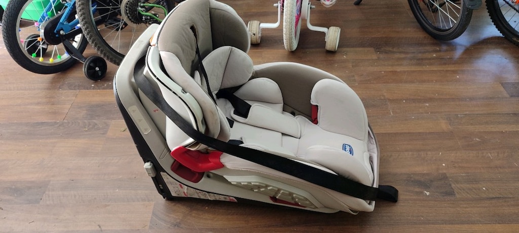 Chicco Youniverse Fix 9-36 kg Oto Koltuğu - 3