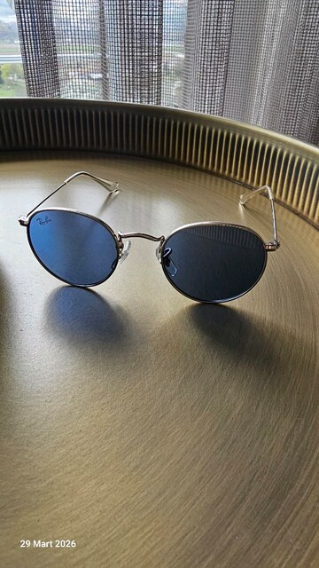 Ray-Ban RJ9547S ÇOCUK GÜNEŞ GÖZLÜĞÜ GÜMÜŞ ÇERÇEVE MAVİ CAM UV 400