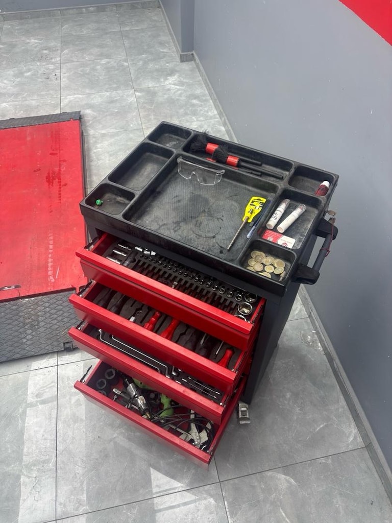 KOMPLE OTO TAMİR MALZEMESİ - 2