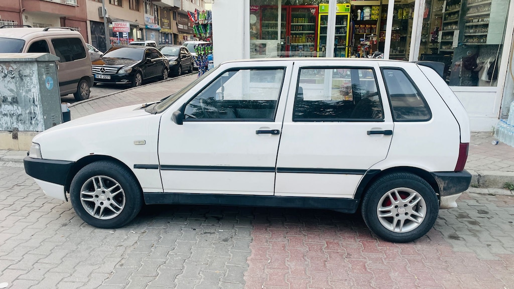 Fiat UNO
