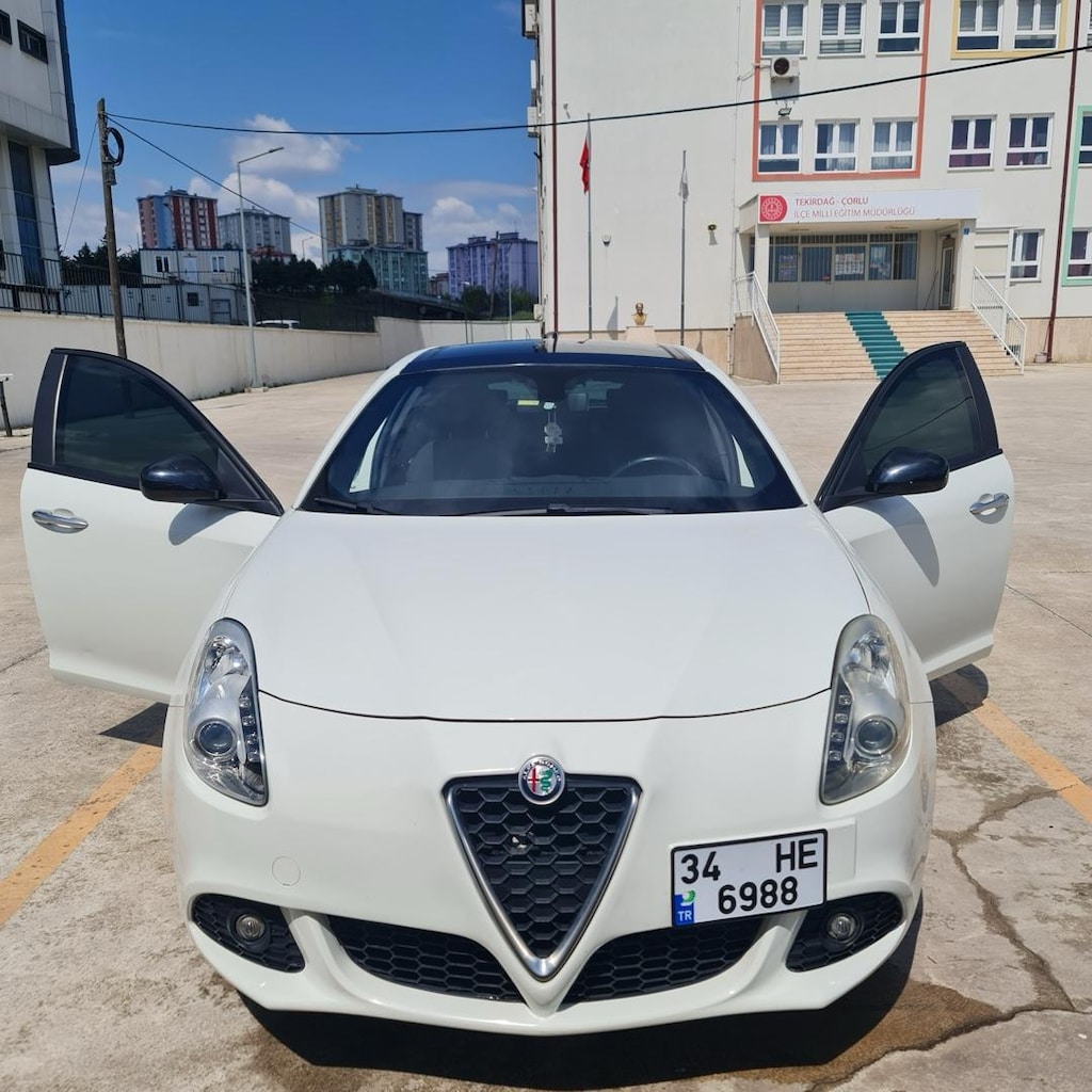 Sportif Ruh Temiz Alfa Romeo Guiletta - 8