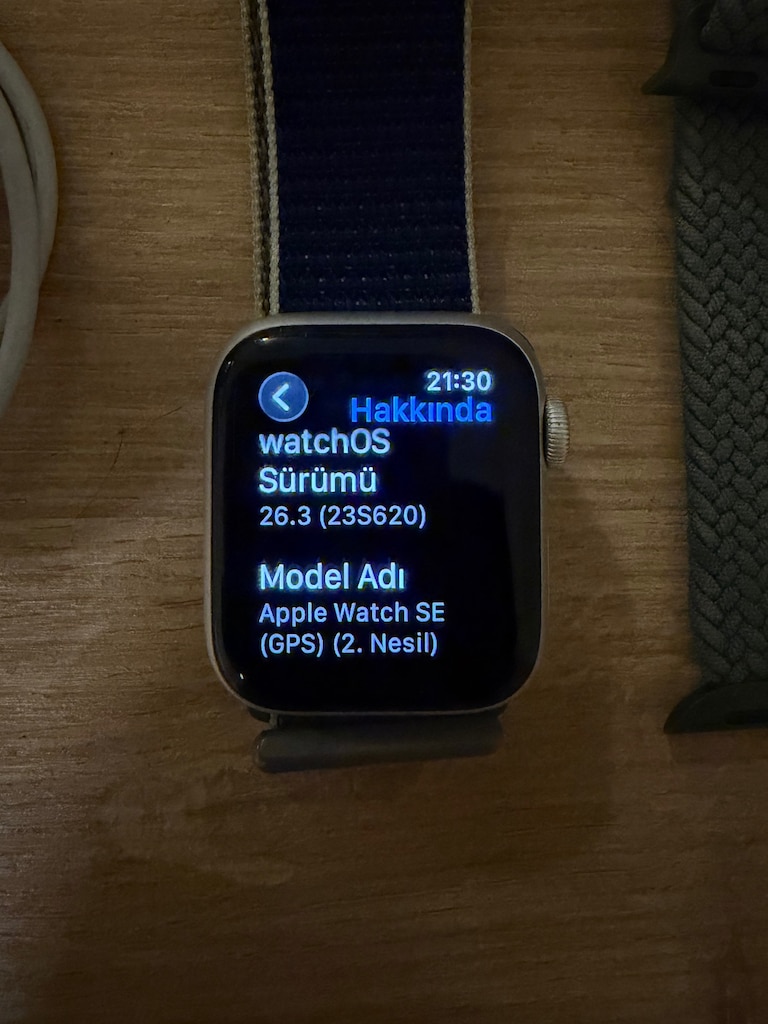 Apple Watch SE 2. nesil GPS 40 mm - 2