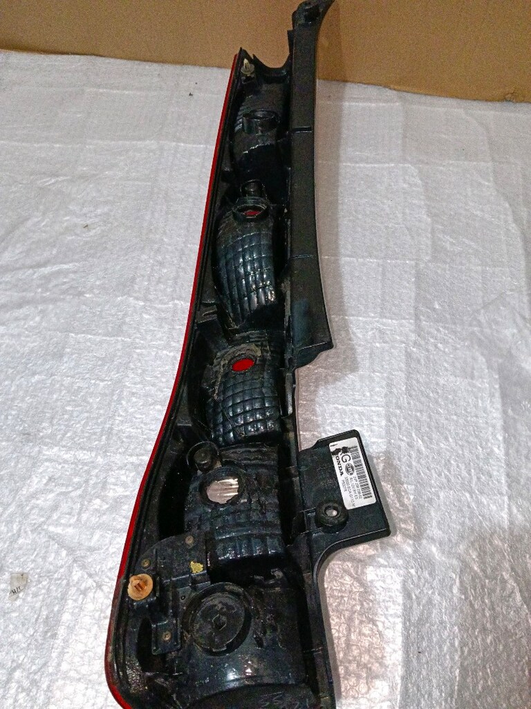 Honda crv 2005 2006 sağ arka stop orjinal sökme çok ufak bi çatlağı va - 16