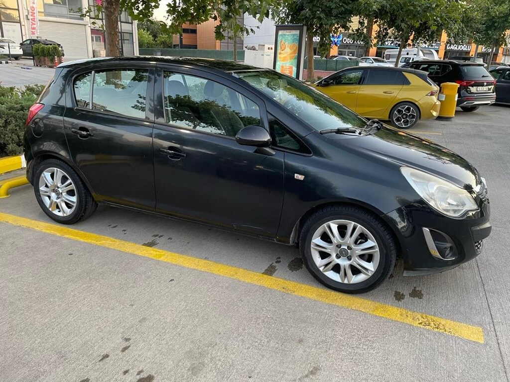 Boyasız Değişensiz Tramersiz 81B km de OPEL CORSA TWINPORT ENJOY - 2