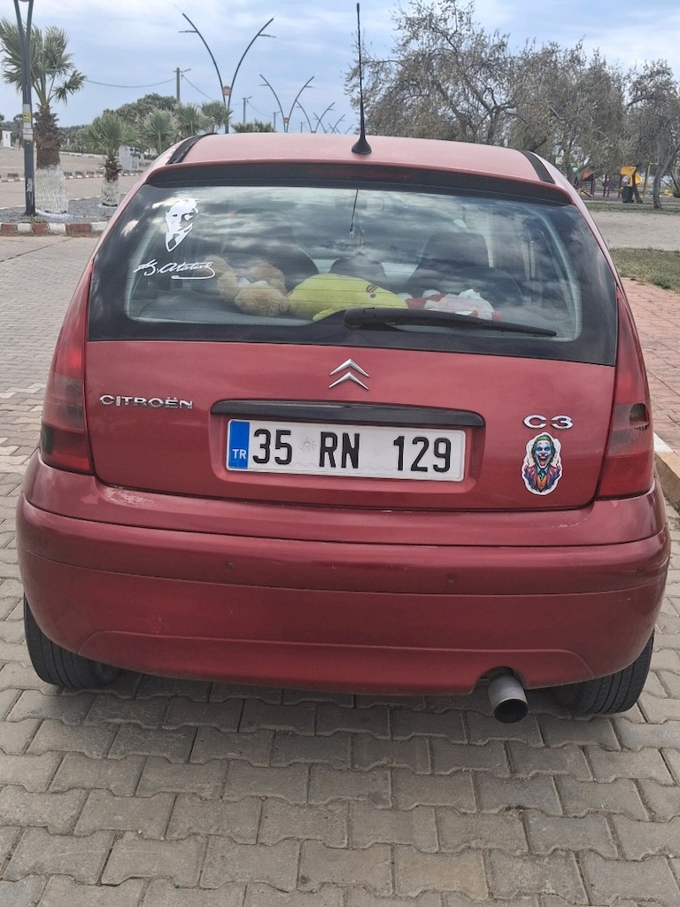 Kırmızı Citroen Araba - 5