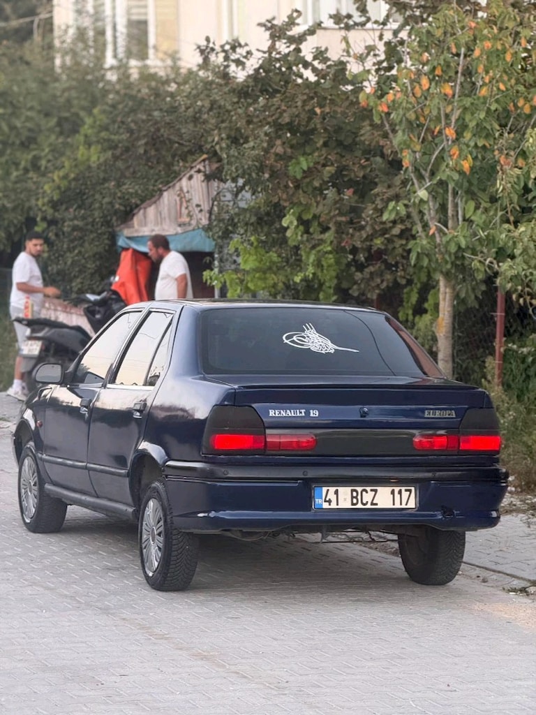 reno 19 enjeksiyon lu 1.6 98 model - 4