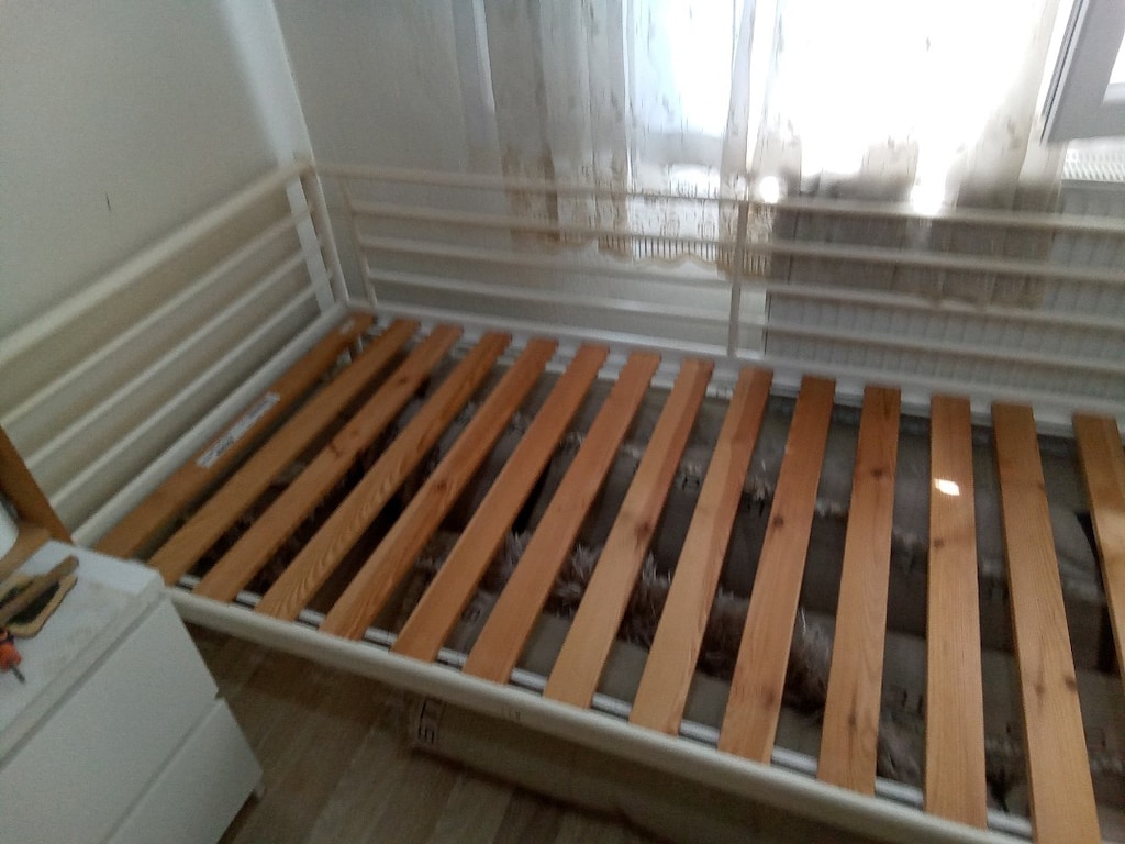 ikea beyaz ferforje divan ve tek kişilik karyola - 5