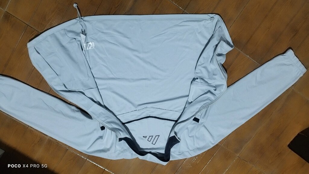 #Adidas likralı spor mont..Yumuşak hoş bir kumaşı var. - 6
