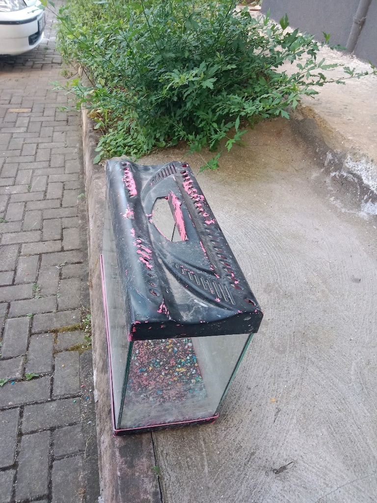 Akvaryum 51x33x20cm - 2
