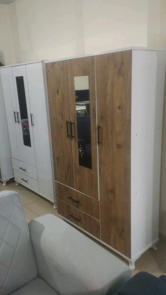 3 KAPILI SIFIR ELBİSE DOLABI MODELLERİ UYGUN FİYATA ŞOK KAMPANYA - 5