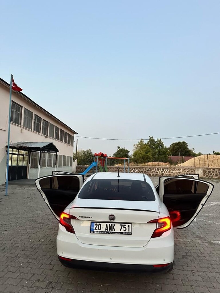 Sahibinden değişensiz boyasız hatasız FİAT EGEA - 5