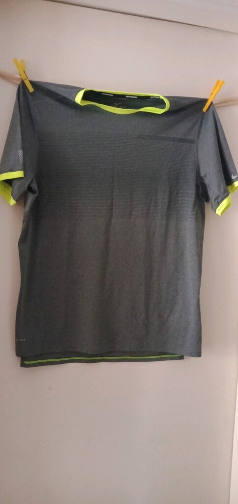 Nike spor t-shirt