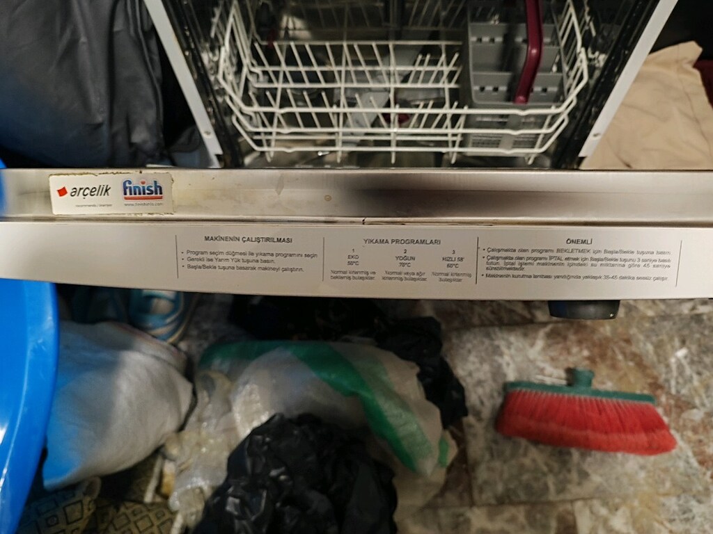 ARÇELİK BULAŞIK MAKİNESİ ÇALIŞIR DURUMDA TAMİRLİK VEYA YEDEK PARÇALIK - 3