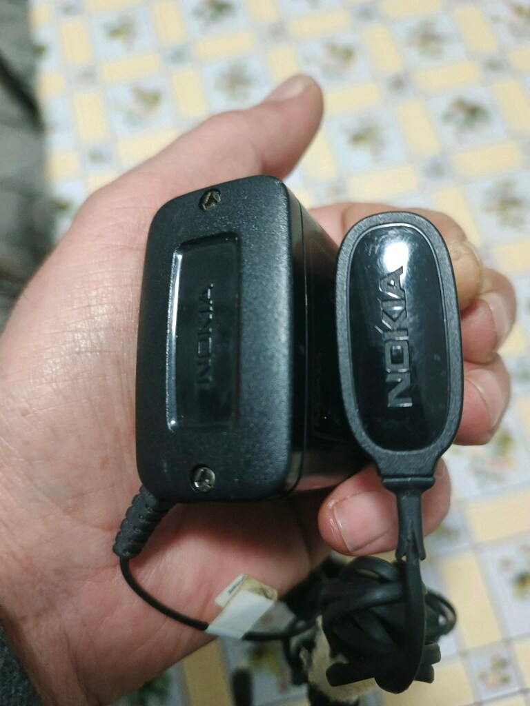 orjinal Nokia 2 adet ince uç şarj aleti sorunsuz - 3