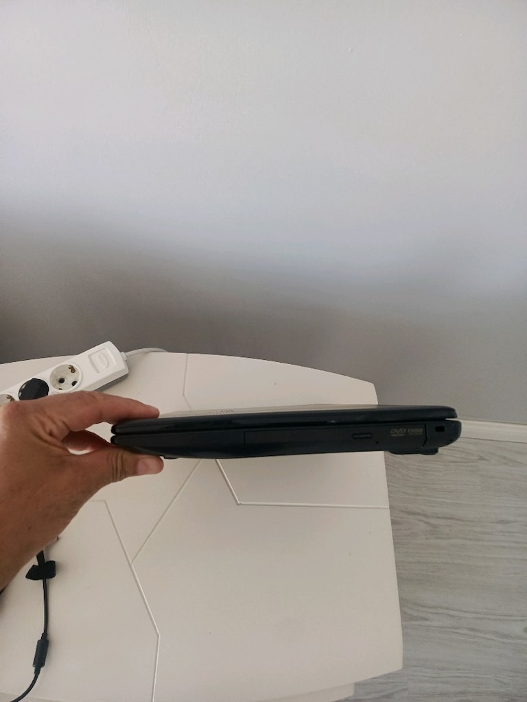 Asus Pentium işlemcili 4 GB Ram 500 HDD dizüstü laptop - 9
