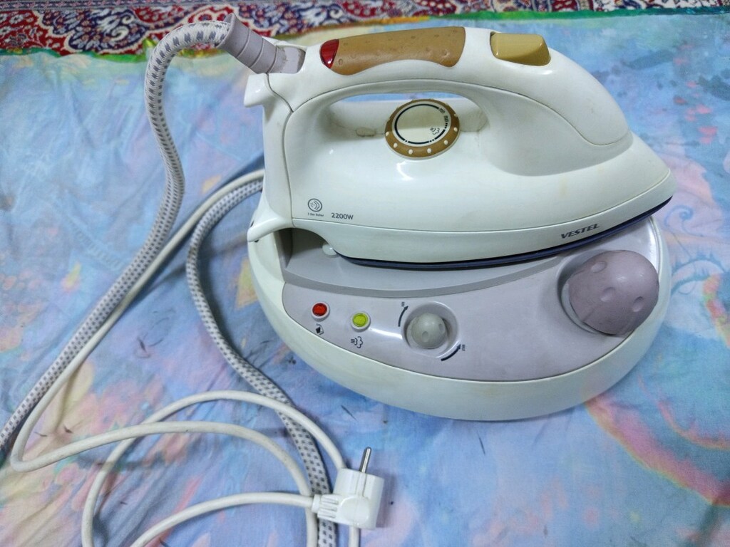 Vestel 2200 / 3 bar buharlı ütü - 3