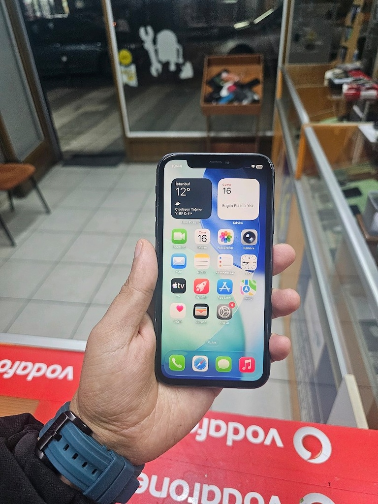 iphone 11 - 8
