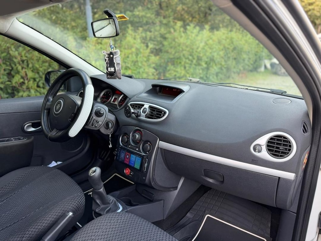 BAKIMLI SAHİBİNDEN 2012 MODEL CLIO GRANTOUR AİLE ARABASI - 17