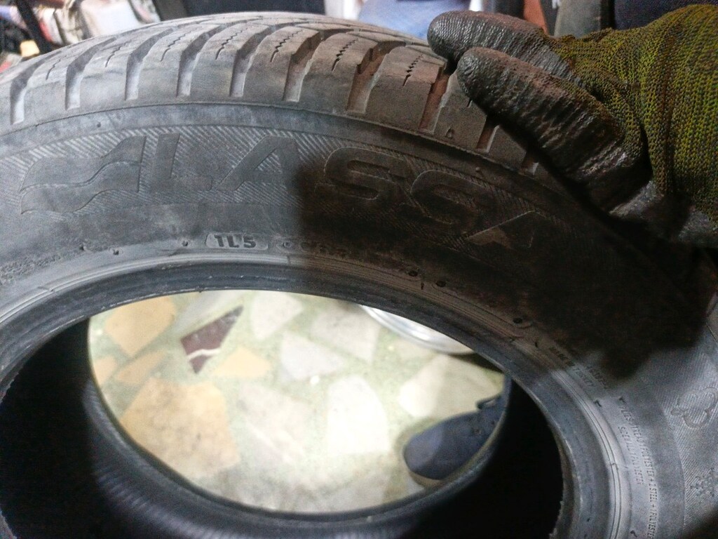 195*60*15 lassa multivays 2 çift lastik 4 mevsim - 2
