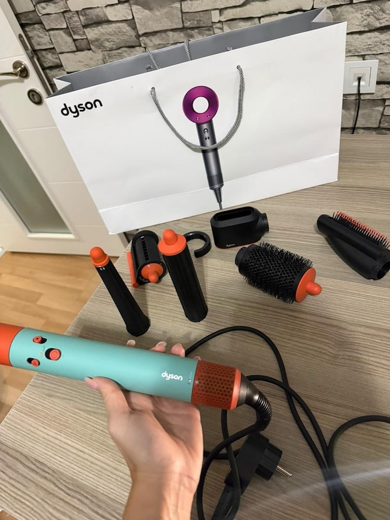 Dyson Airwrap - 3