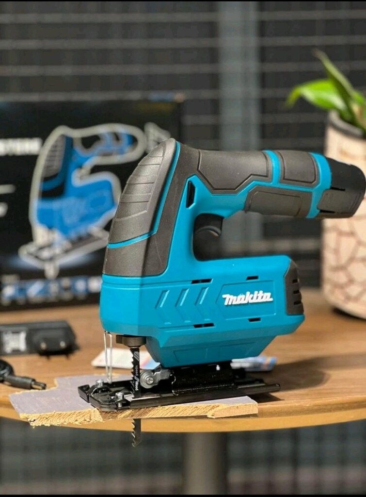 300TL Makita şarjlı dekopaj mağazaya gelin deneyin satın alın 300 tl - 2