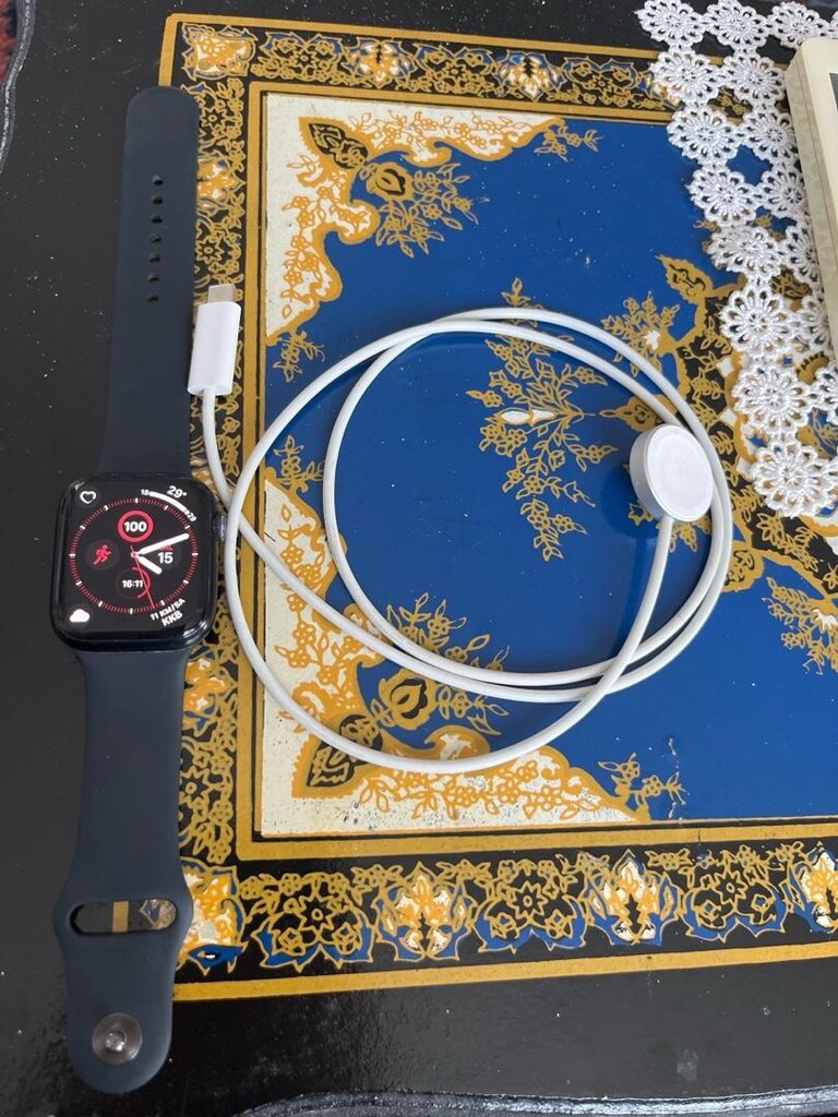 Apple Watch Serie 7 (GPS) 45 mm - 17