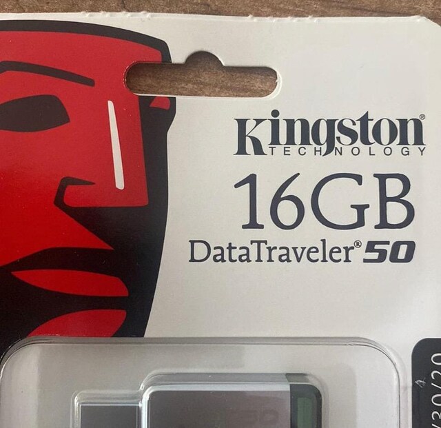16Gb Sıfır USB 3.0 Destekli Flash Disk