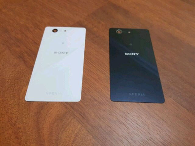 SONY Z3 MİNİ COMPACK KAPAK.