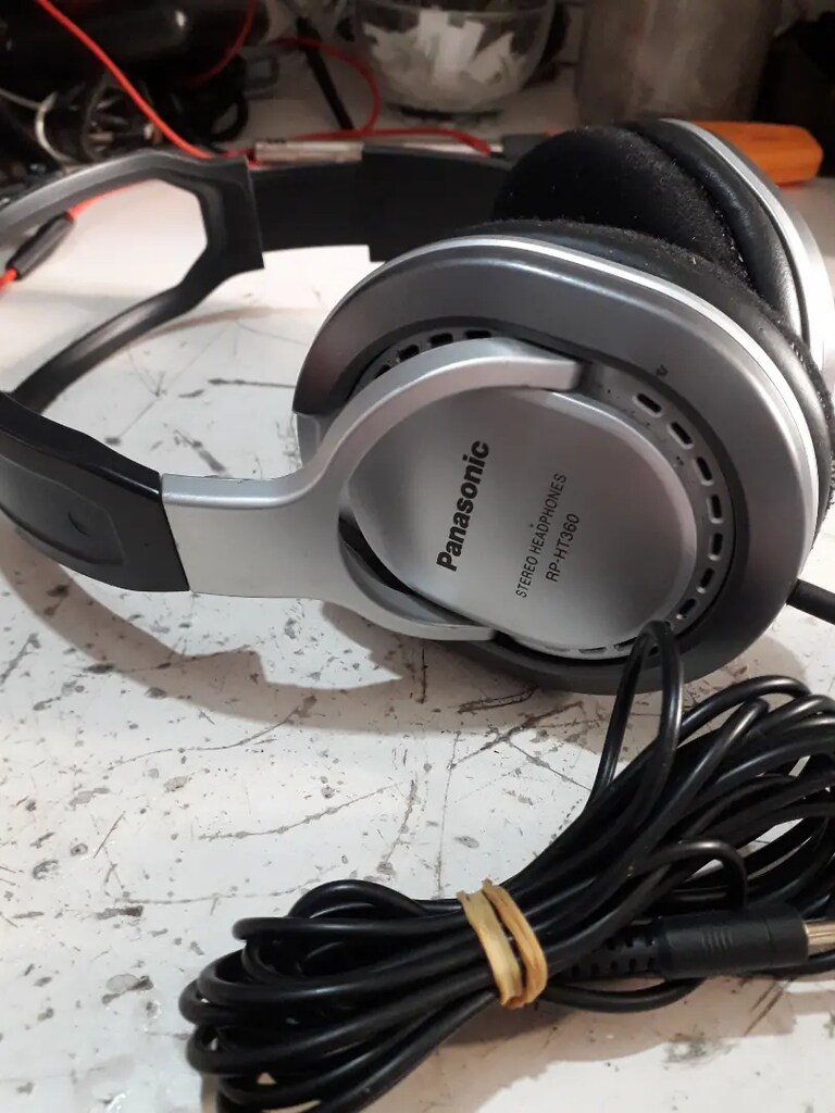 PANASONIC - RP - HT 360 MARKA VE MODEL NUMARALI ORJINAL KULAKLIK