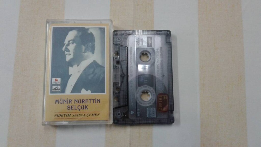 MÜNİR NURETTİN SELÇUK NİDEYİM SAHN-I ÇEMEN