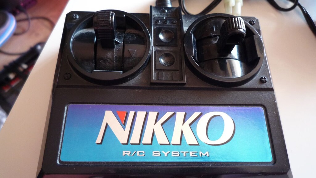 Orijinal Nikko NiCd Pil Bloğu, Şarj Cihazı ve RF Uzaktan Kumanda - 2