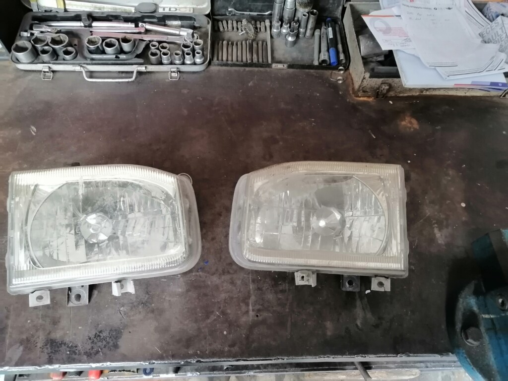 Nissan Patfender Sag sol cıkma far Orjinal - 2