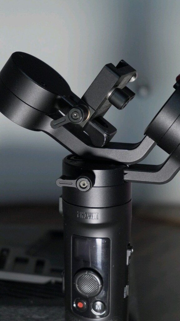 SONY A6300 4K 16-50mm f/3.5-5.6 OSS Kit Lens - 4