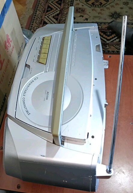 PHİLİPS TEYP/RADYO/CD AÇIKLAMAYI OKUYUN !