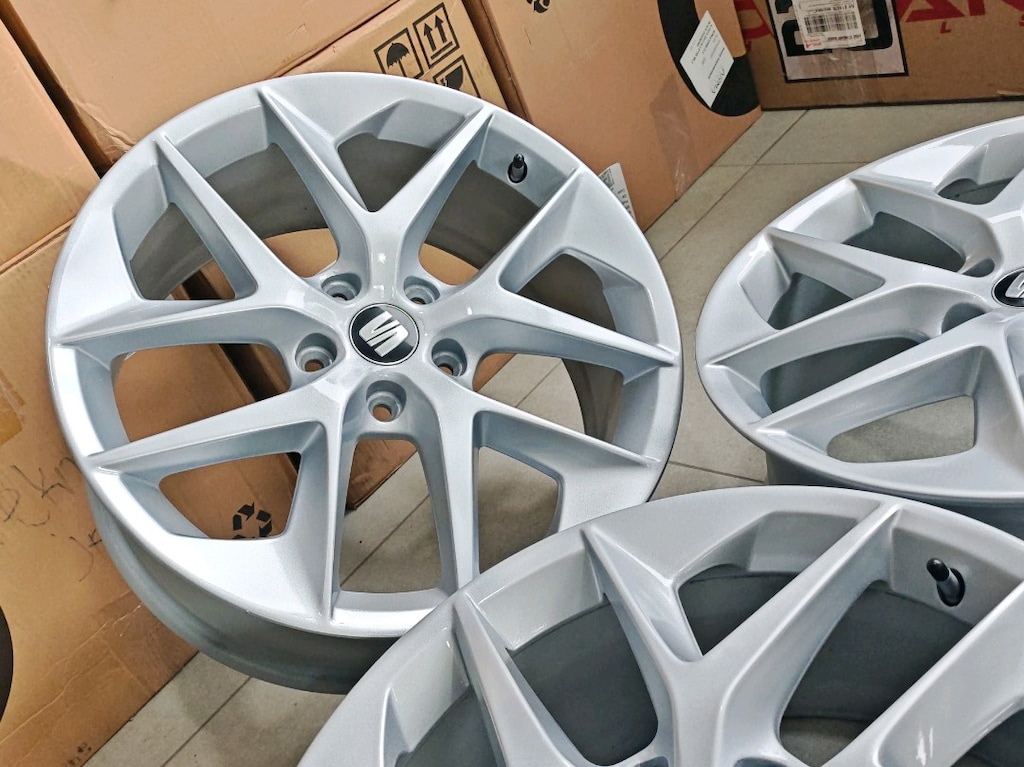 18 inç 5x112 Orjinal Seat Fr Jant Takimi - 3