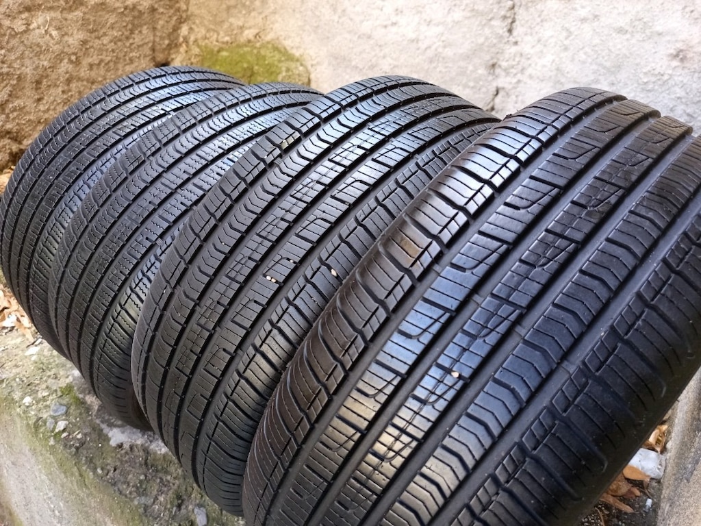 205/55/16 Goodyear 2022 dört mevsim yeni gibi takim fiyatıdır - 2