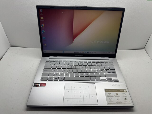 ASUS VİVOBOOK AMD RYZEN 5 İŞLEMCİ 8 GB RAM 512 M2SSD