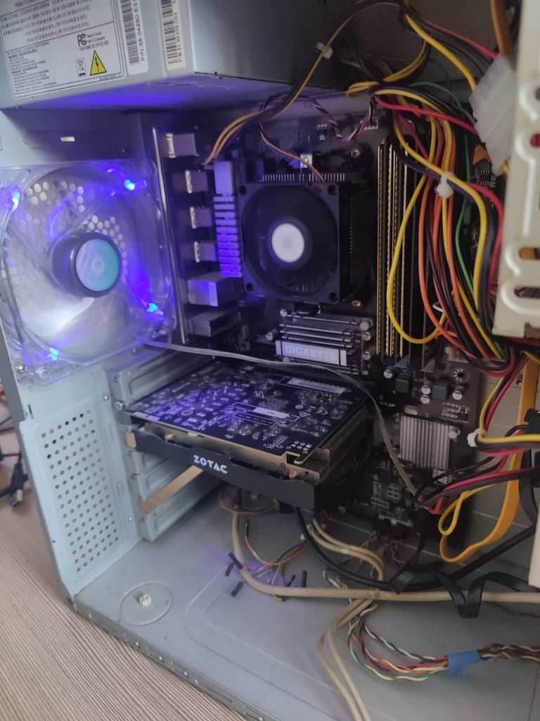 AMD FX 8350 4.0 GHZ - ASUS ROG STRİX GTX 1050 - 8 GB RAM - 3